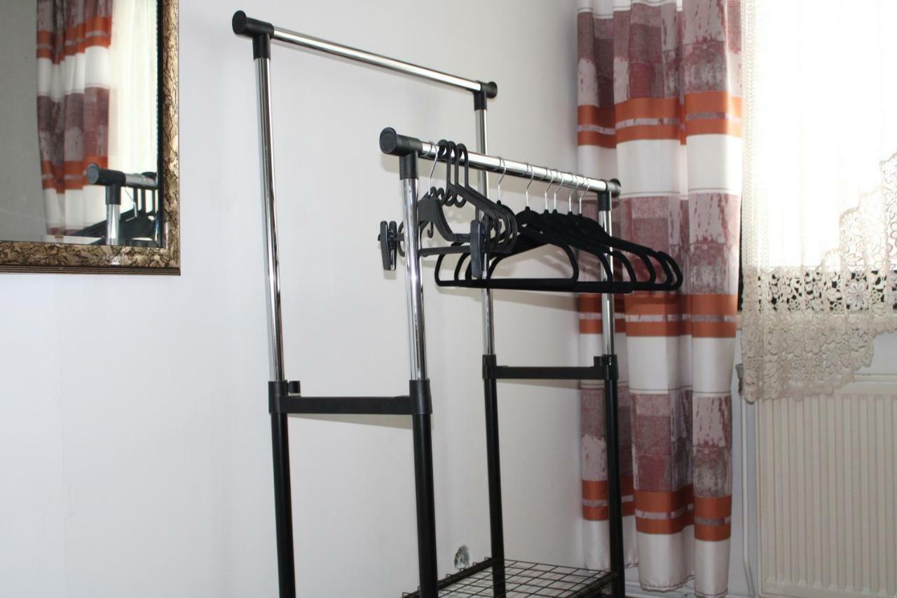 Holiday House Huszar Парндорф Экстерьер фото